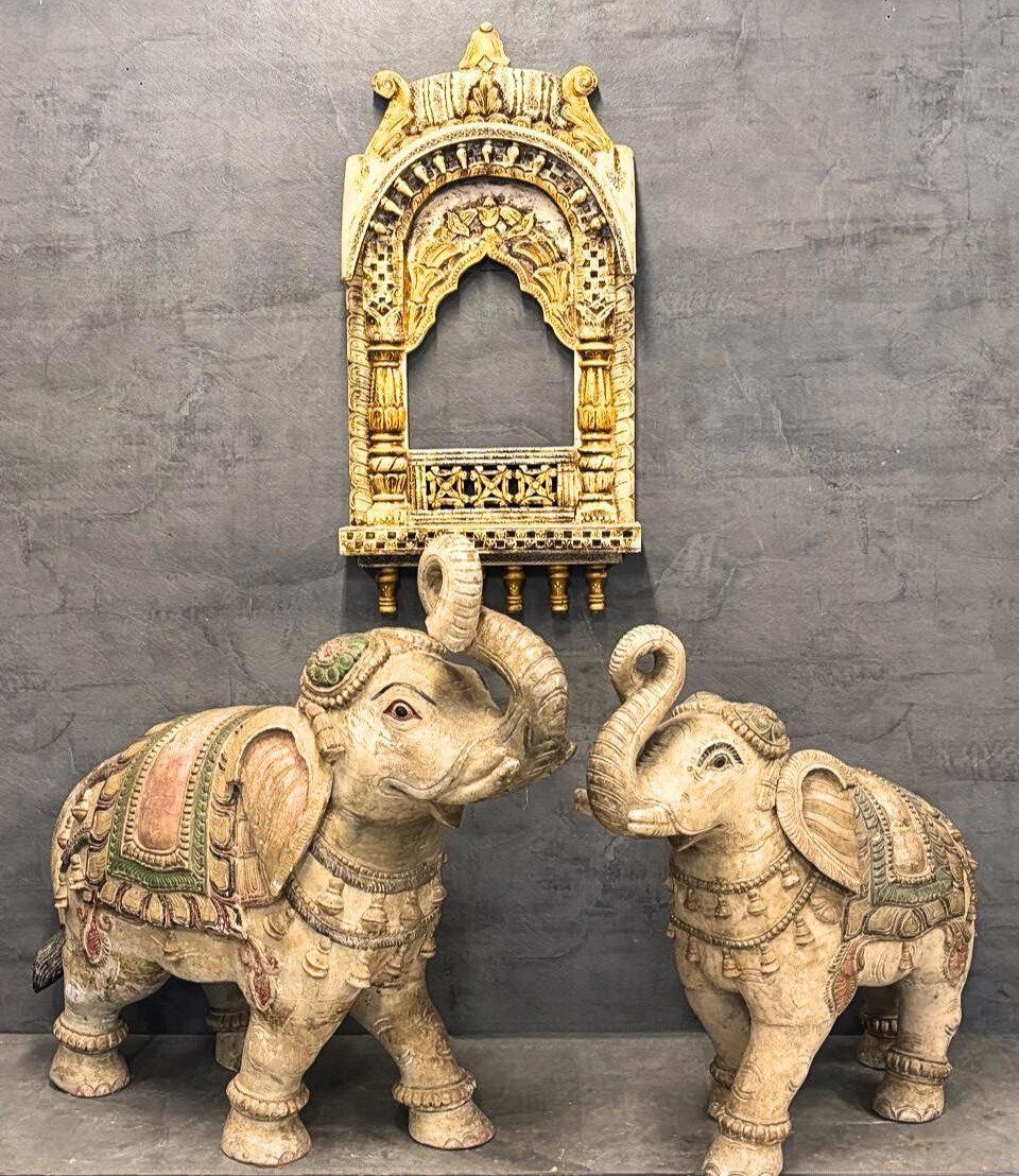 Royal Handcrafted Elephant Pair